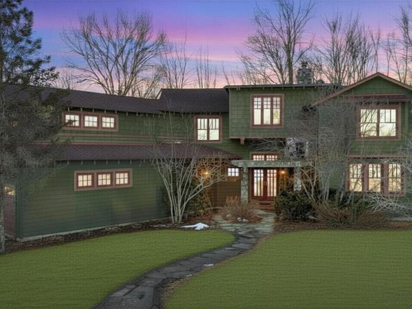 1246 Rose Center Road, Fenton, MI 48430