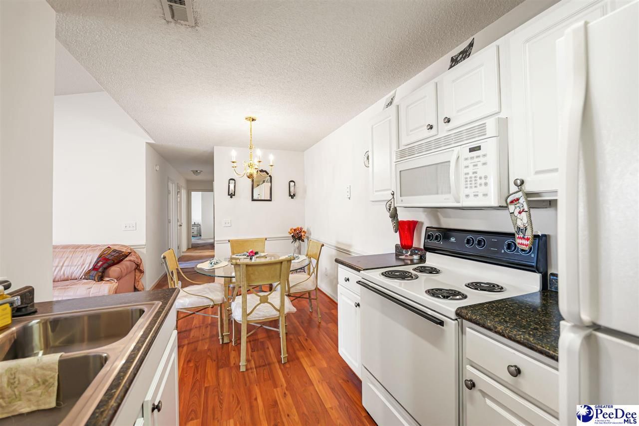 533-e Third Loop Photo 13