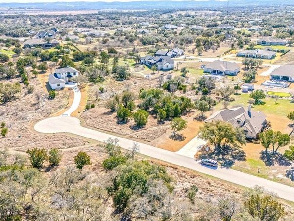 105 Rocky Summit Court , Spicewood, TX 78669