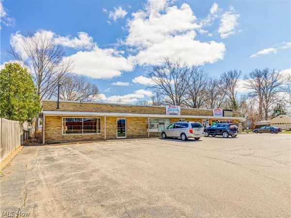 614 Prospect Street , Elyria, OH 44035