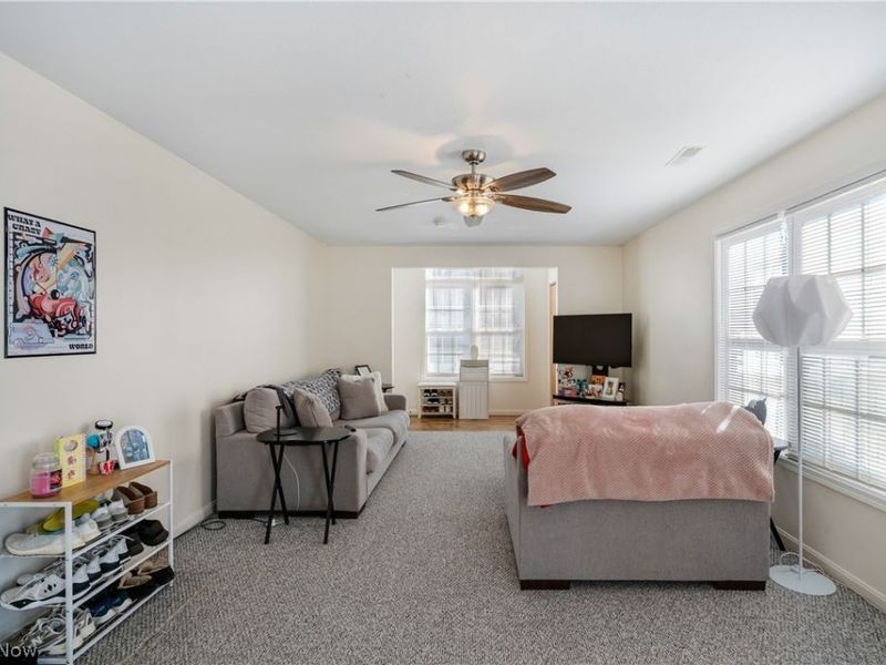 4876 Shadow Oak Drive , Austintown, OH 44515 Photo 15