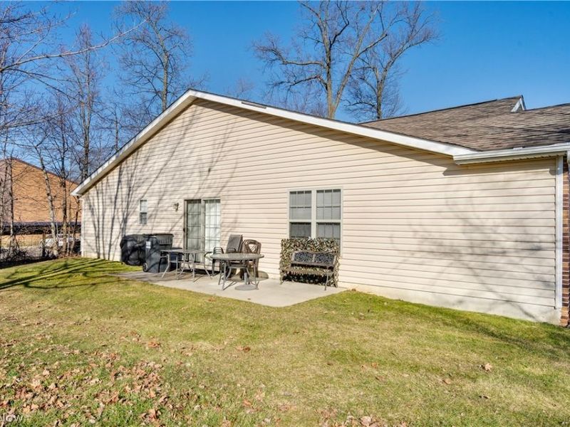 4900 Shadow Oak Drive , Austintown, OH 44515 Photo 5