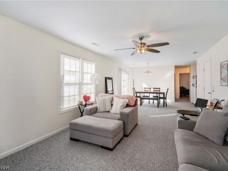 4900 Shadow Oak Drive , Austintown, OH 44515 Photo 10