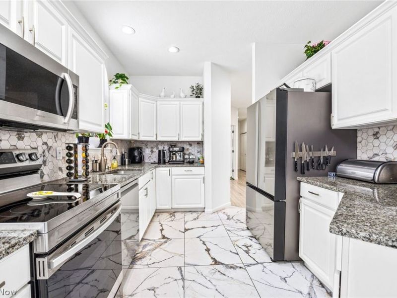 66 Vista Circle , North Olmsted, OH 44070 Photo 11