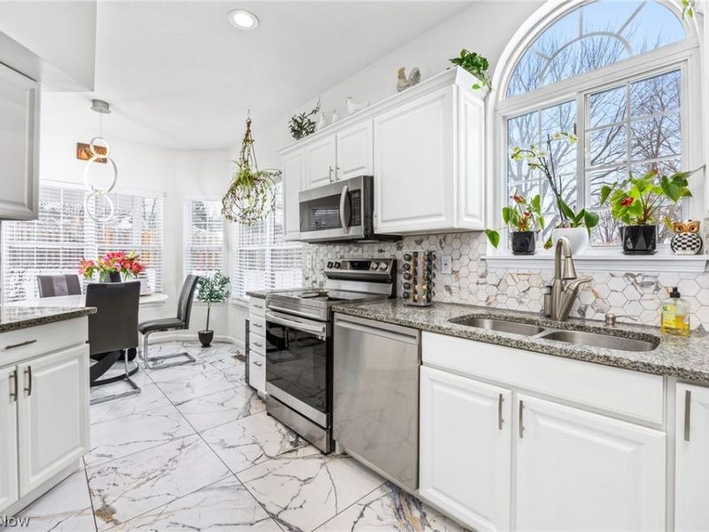 66 Vista Circle , North Olmsted, OH 44070 Photo 12