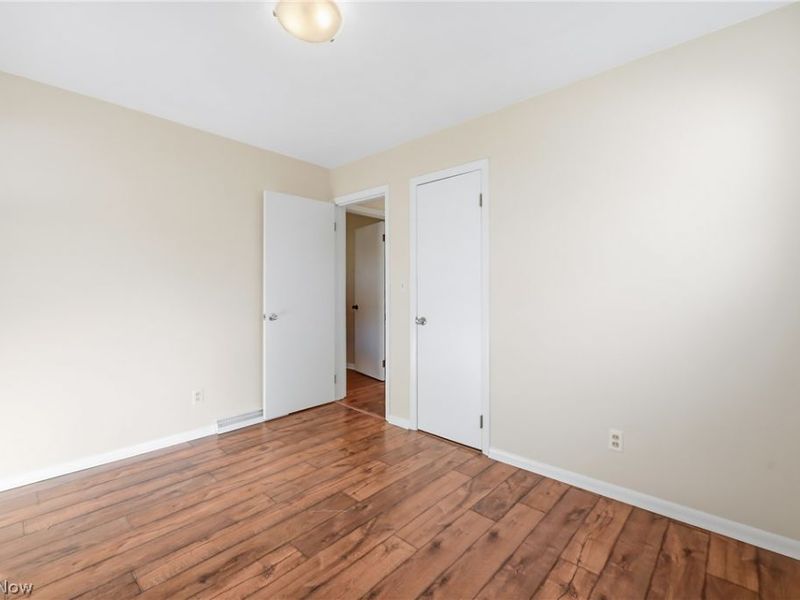 396 Elizabeth Street , Hubbard, OH 44425 Photo 22