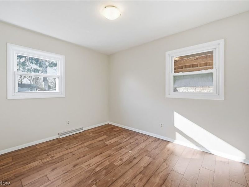 396 Elizabeth Street , Hubbard, OH 44425 Photo 23