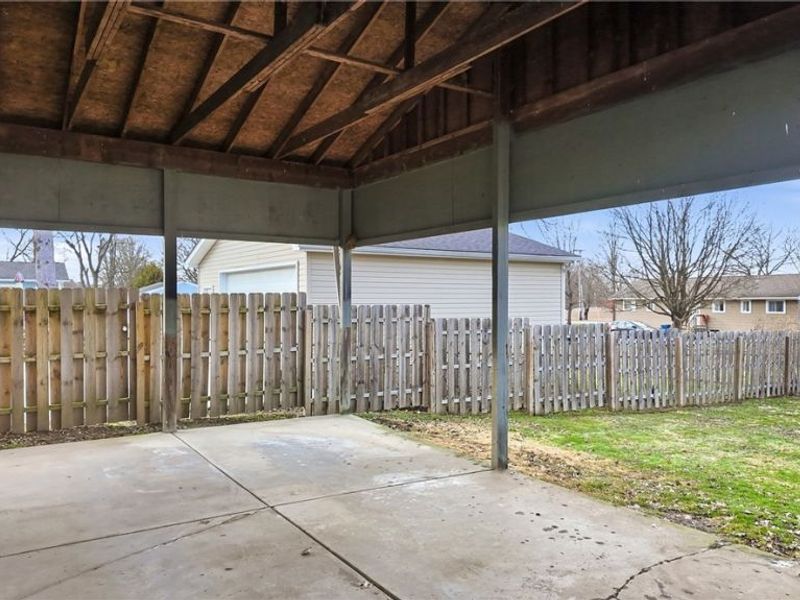 396 Elizabeth Street , Hubbard, OH 44425 Photo 33