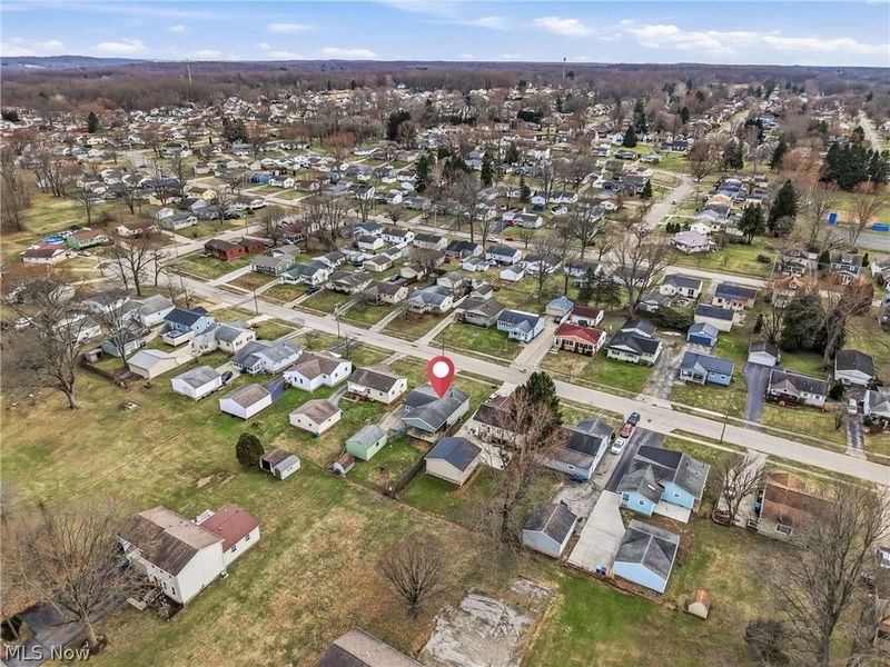 396 Elizabeth Street , Hubbard, OH 44425 Photo 38