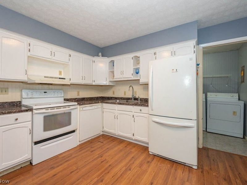 615 Deming Street , Salem, OH 44460 Photo 8