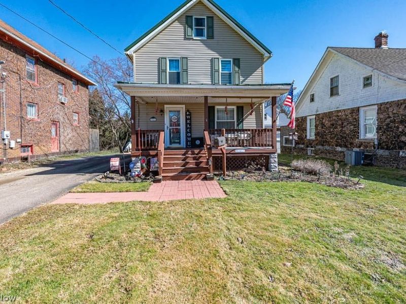 926 N Ellsworth Avenue , Salem, OH 44460 Photo 1