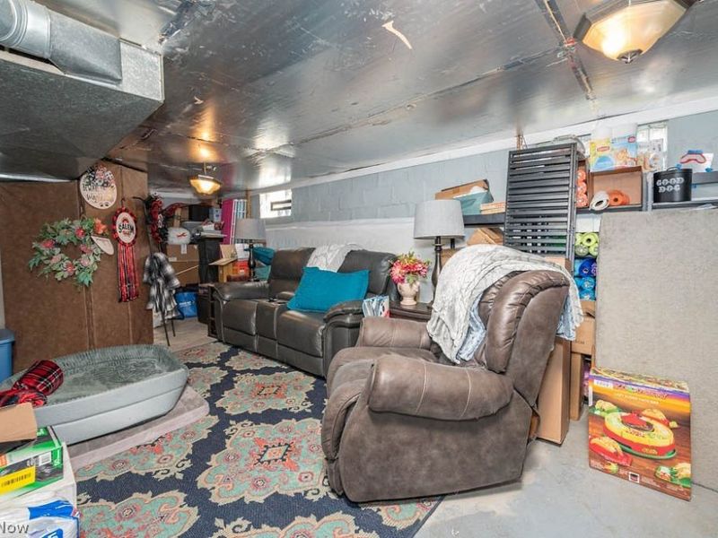 926 N Ellsworth Avenue , Salem, OH 44460 Photo 26