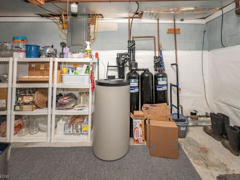 926 N Ellsworth Avenue , Salem, OH 44460 Photo 28