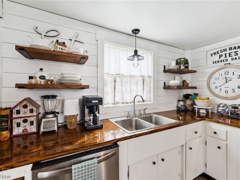 102 E Main Street, North Fairfield, OH 44855 Photo 5