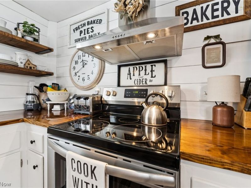 102 E Main Street, North Fairfield, OH 44855 Photo 6