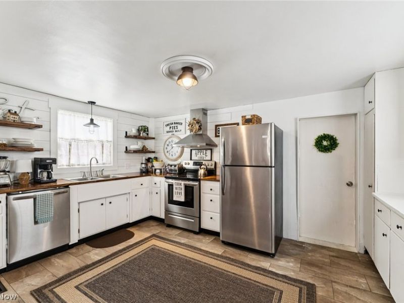 102 E Main Street, North Fairfield, OH 44855 Photo 7