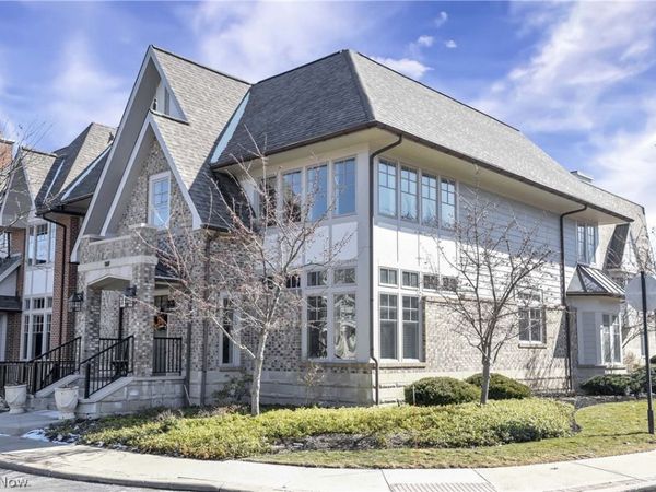 317 Halstead Lane , Westlake, OH 44145