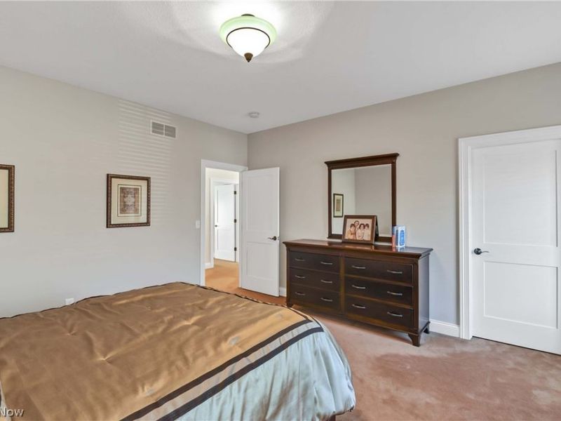 317 Halstead Lane , Westlake, OH 44145 Photo 29