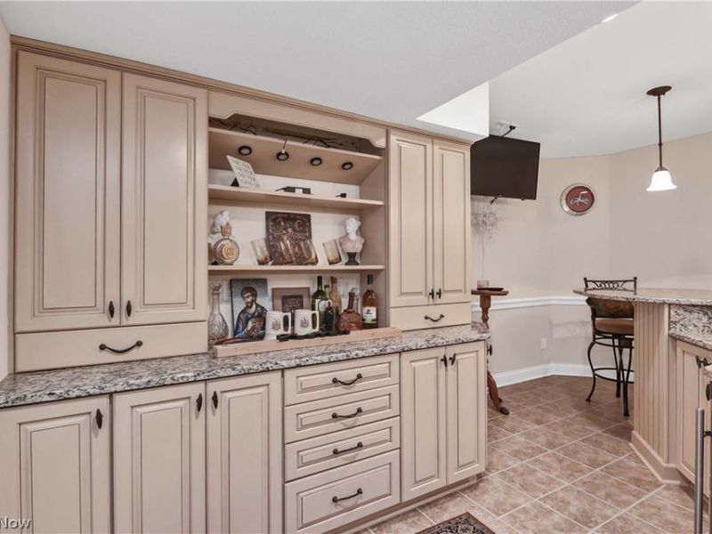 317 Halstead Lane , Westlake, OH 44145 Photo 37