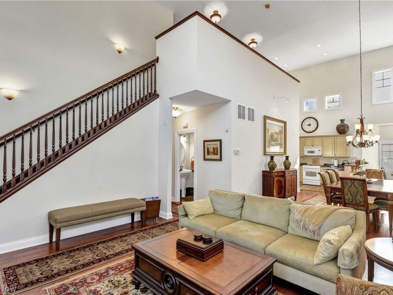 317 Halstead Lane , Westlake, OH 44145 Photo 7