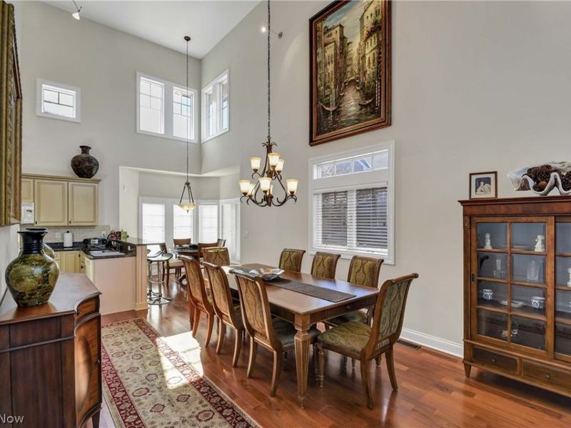 317 Halstead Lane , Westlake, OH 44145 Photo 9