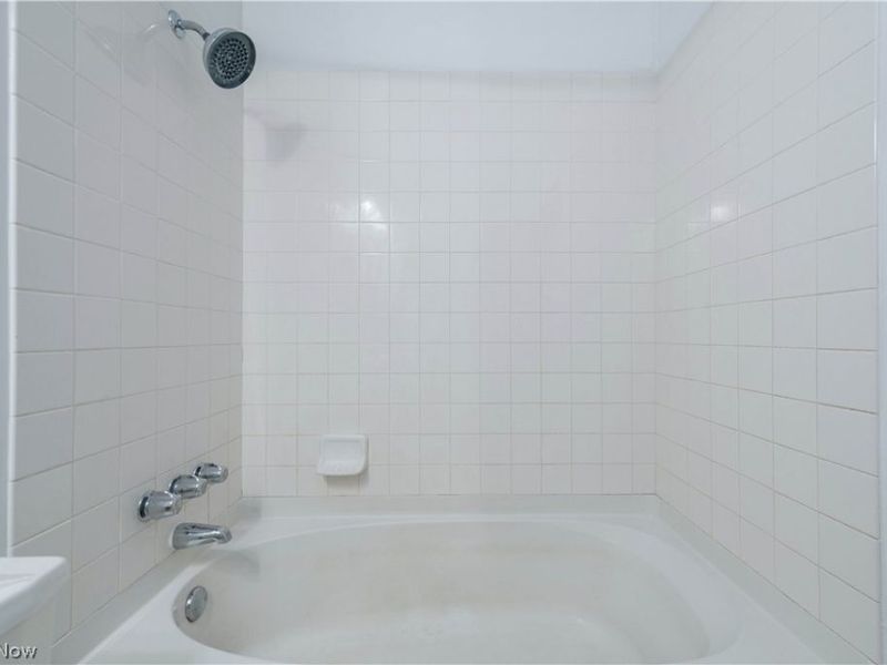 1460 Hollyview Drive , Vermilion, OH 44089 Photo 20