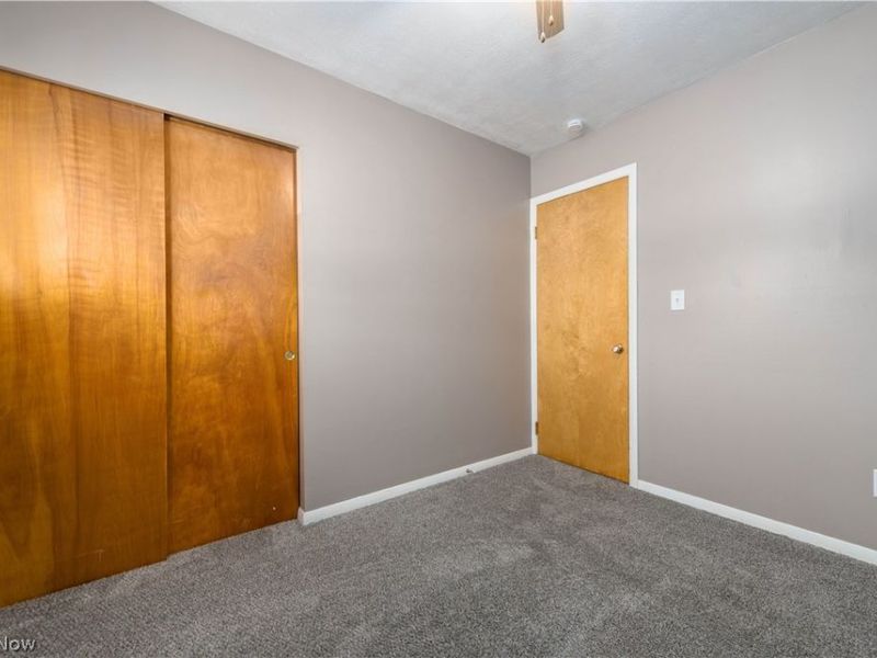 1460 Hollyview Drive , Vermilion, OH 44089 Photo 24