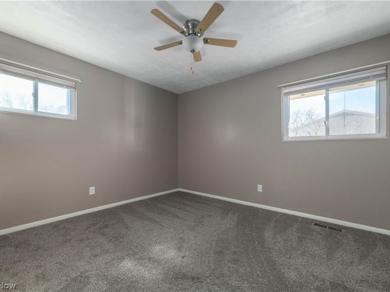 1460 Hollyview Drive , Vermilion, OH 44089 Photo 25