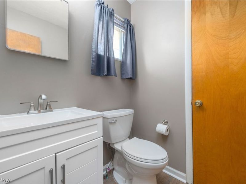 1460 Hollyview Drive , Vermilion, OH 44089 Photo 28