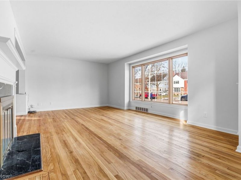 3722 Glencairn Road , Shaker Heights, OH 44122 Photo 11