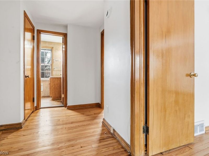 3722 Glencairn Road , Shaker Heights, OH 44122 Photo 26