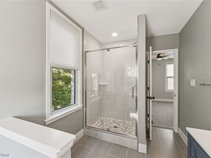 1450 W 77th Street , Cleveland, OH 44102 Photo 29