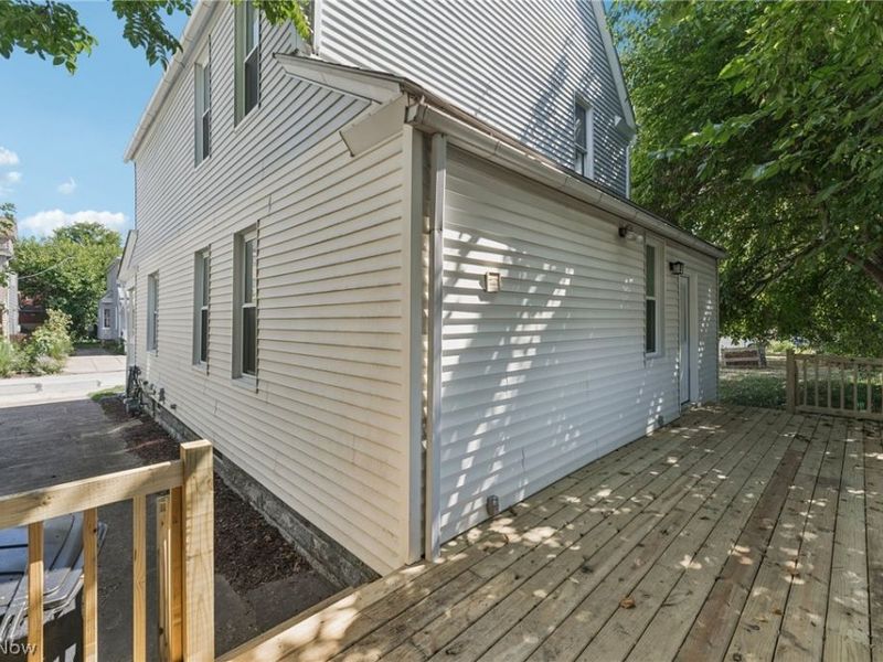 1450 W 77th Street , Cleveland, OH 44102 Photo 39