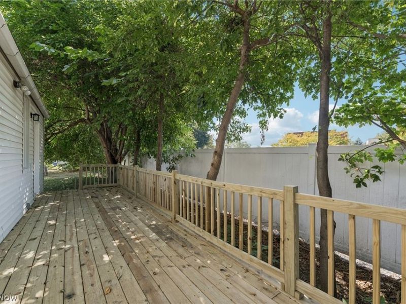 1450 W 77th Street , Cleveland, OH 44102 Photo 40