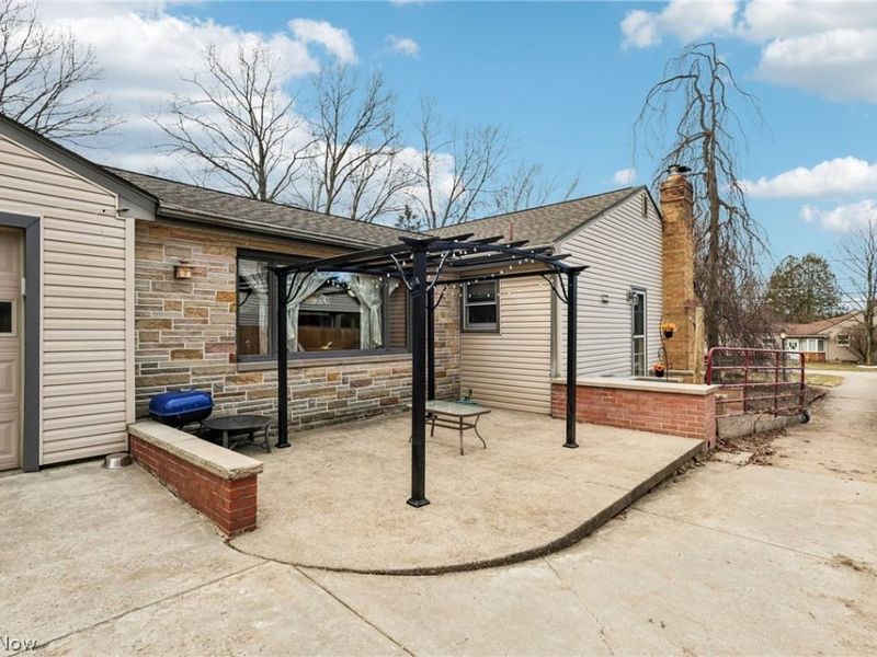 4629 Yarmouth Lane , Boardman, OH 44512 Photo 2