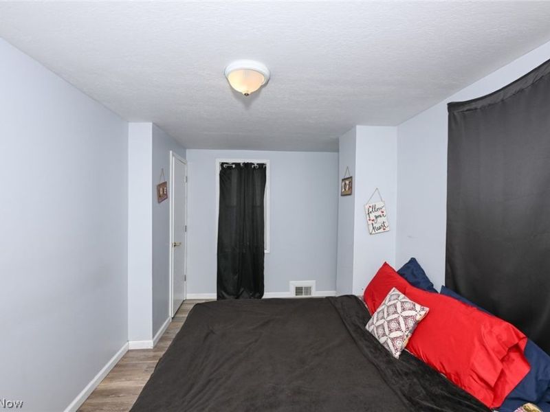 1147 Mcintosh Avenue , Akron, OH 44314 Photo 29