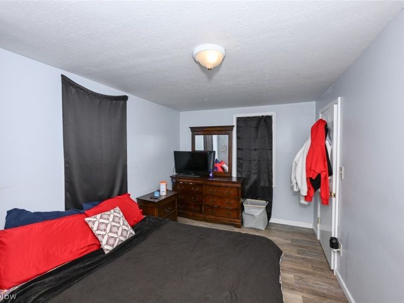 1147 Mcintosh Avenue , Akron, OH 44314 Photo 30