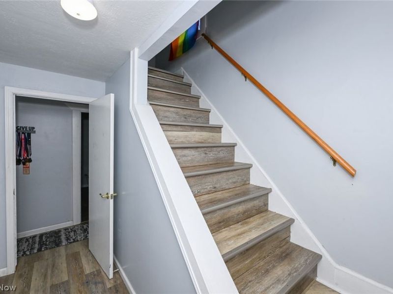 1147 Mcintosh Avenue , Akron, OH 44314 Photo 36