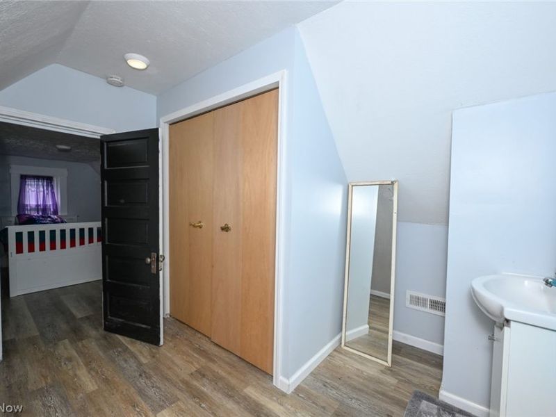 1147 Mcintosh Avenue , Akron, OH 44314 Photo 40