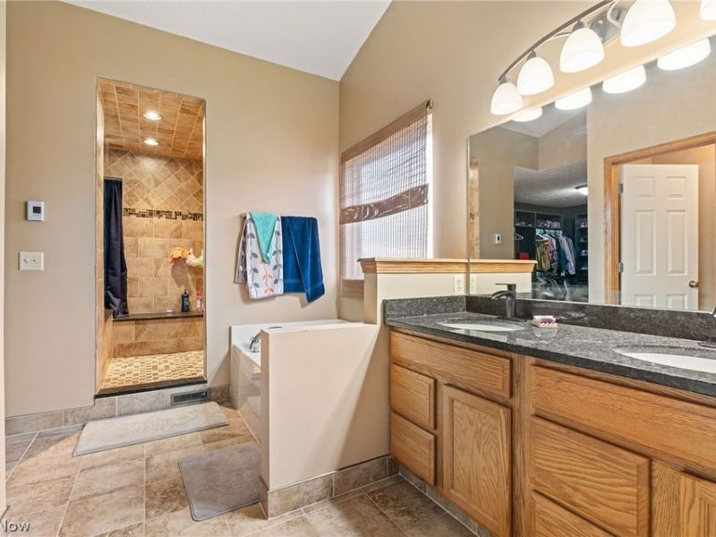 5384 Villarose Avenue NW, Massillon, OH 44647 Photo 28