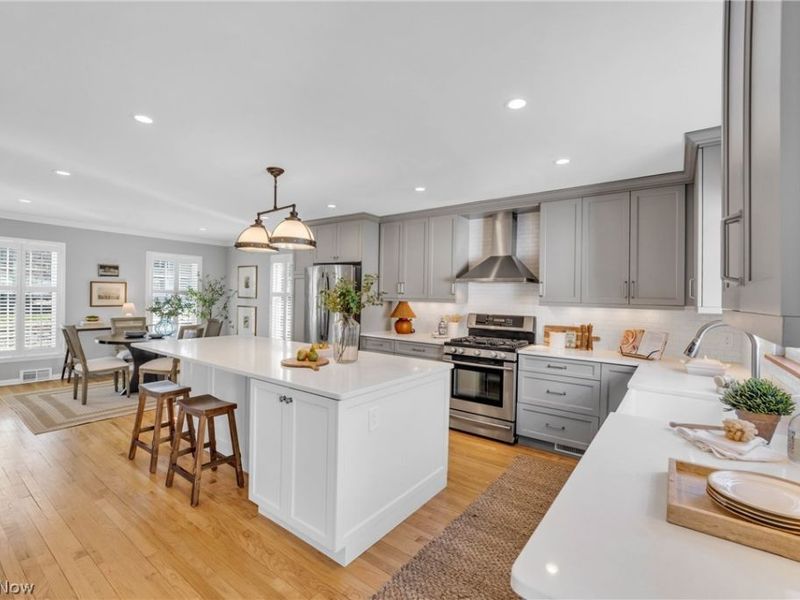 20760 Beachwood Drive , Rocky River, OH 44116 Photo 15