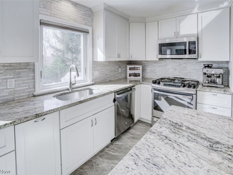 40 Highland Lane , Chagrin Falls, OH 44022 Photo 17