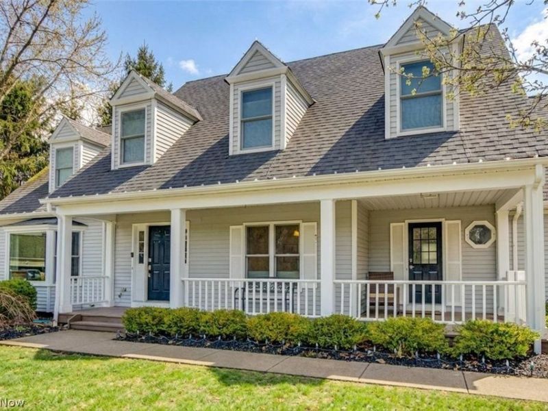 40 Highland Lane , Chagrin Falls, OH 44022 Photo 2