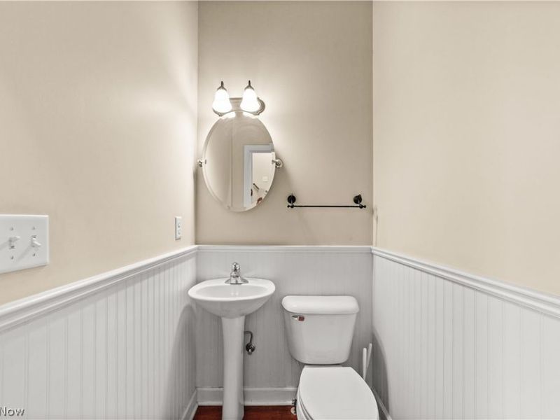 36 Grandview Drive , Rocky River, OH 44116 Photo 13