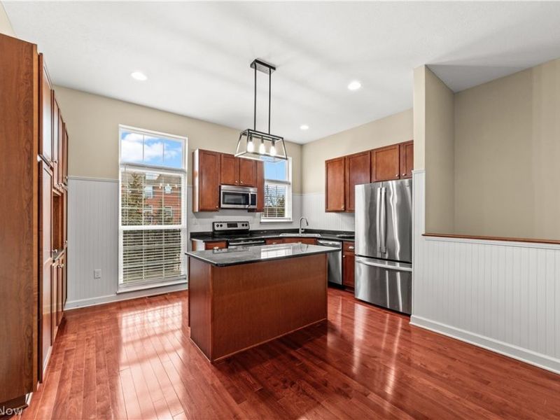 36 Grandview Drive , Rocky River, OH 44116 Photo 6