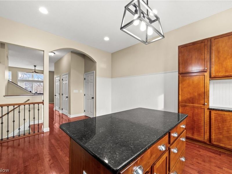 36 Grandview Drive , Rocky River, OH 44116 Photo 7