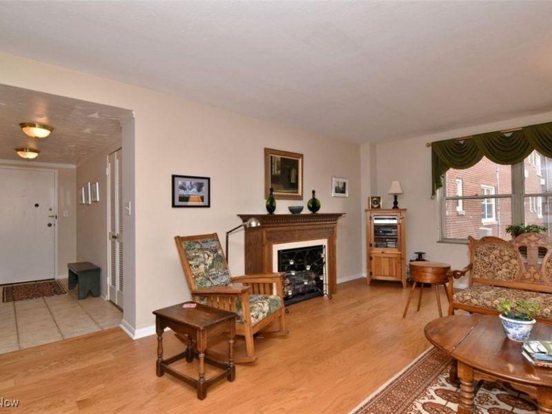 13800 Shaker Boulevard , Unit 1106, Cleveland, OH 44120 Photo 5