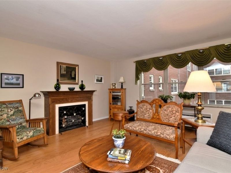 13800 Shaker Boulevard , Unit 1106, Cleveland, OH 44120 Photo 6