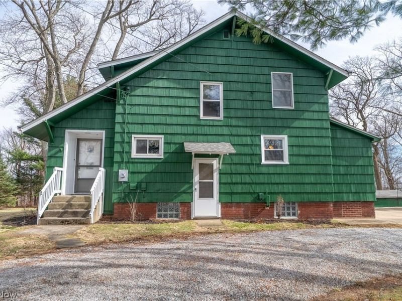 2480 State Street NW, Uniontown, OH 44685 Photo 1