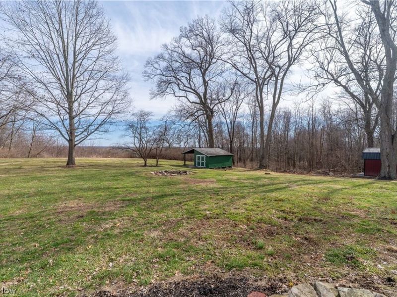 2480 State Street NW, Uniontown, OH 44685 Photo 38